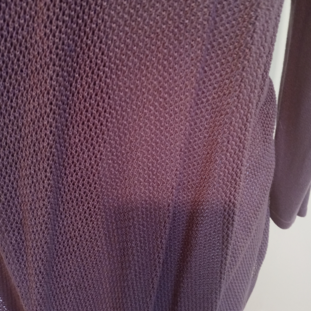 August Silk| Sm. Open front camisole - Picture 2 of 4